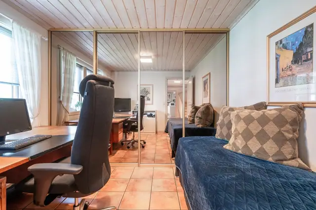 Innholdsrik enebolig, vestvendt og usjenert - stor tomt - Falchåsen Syd — bilde 35