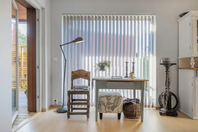 Delikat 3-roms - på vakre Hvaler. Nærhet til sjø og flott natur. Barnevennlig. Carport. Lave felleskostnader. — bilde 13