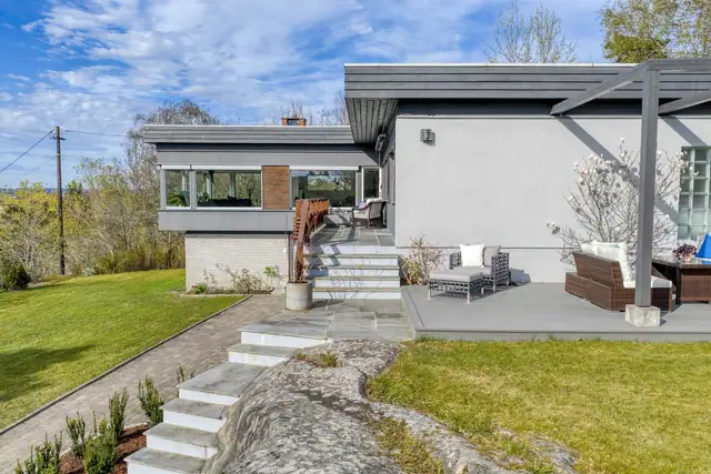 Arkitektegnet, elegant og innholdsrik 60-talls villa - ved Skrenten på Begby — bilde 11
