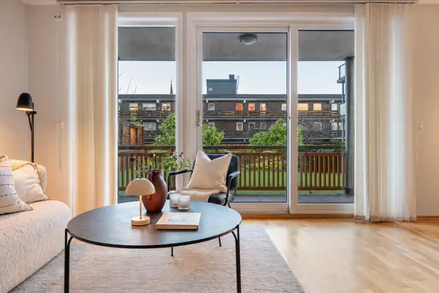Fredrikstad sentrum - Rolig & sentral 2-roms| egen P-plass i parkeringsanlegg & solrik markterrasse | Cicignon