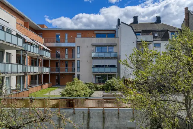 Fredrikstad sentrum - Rolig & sentral 2-roms| egen P-plass i parkeringsanlegg & solrik markterrasse | Cicignon — bilde 29