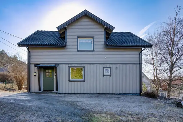 Whole horizontally divided semi-detached house in a central location in Gressvik, Fredrikstad — image 5