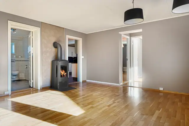 Whole horizontally divided semi-detached house in a central location in Gressvik, Fredrikstad — image 10
