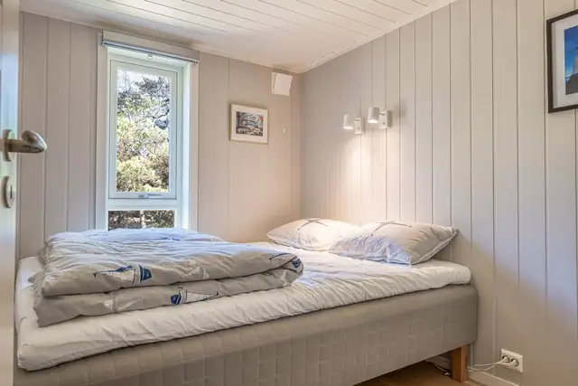 Attractive, well-kept all-year cabin from 2019 close to the water / possible boat mooring — image 32