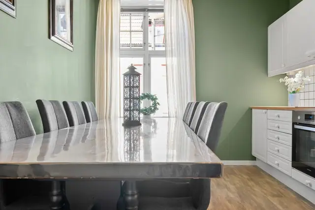 Selveierleilighet i 1. etasje med 2 soverom, vannbåren gulvvarme, elveutsikt og sentral beliggenhet på Sellebakk! — bilde 15