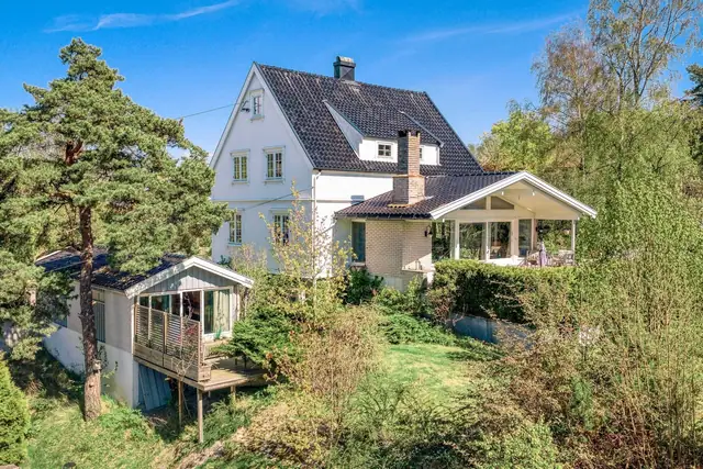 Klassisk og elegant villa i rolige og barnevennlige omgivelser - en kort spasertur fra sentrum | Ulvedalen, Kråkerøy