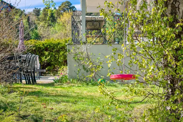 Klassisk og elegant villa i rolige og barnevennlige omgivelser - en kort spasertur fra sentrum | Ulvedalen, Kråkerøy — bilde 8
