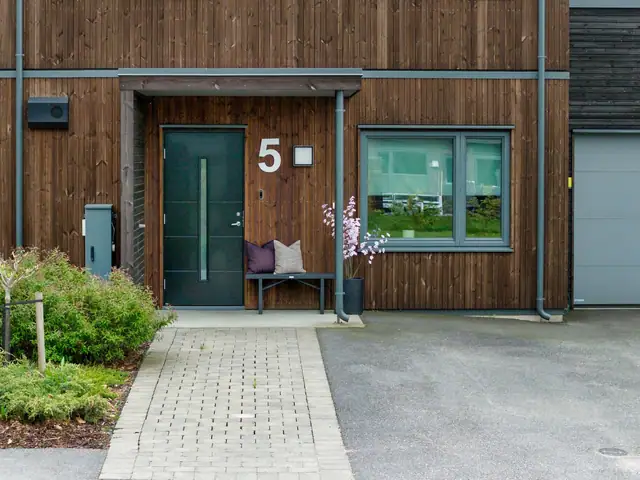 Lekkert funkishus i rekke med miljøprofil/Future Living — bilde 6