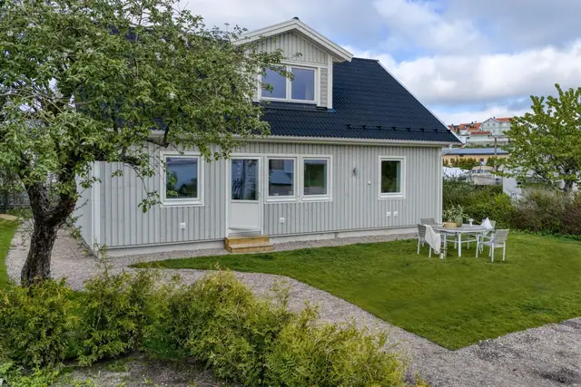 Newly built detached house in maritime surroundings by the marina in Ålebukta - Gressvik — image 3