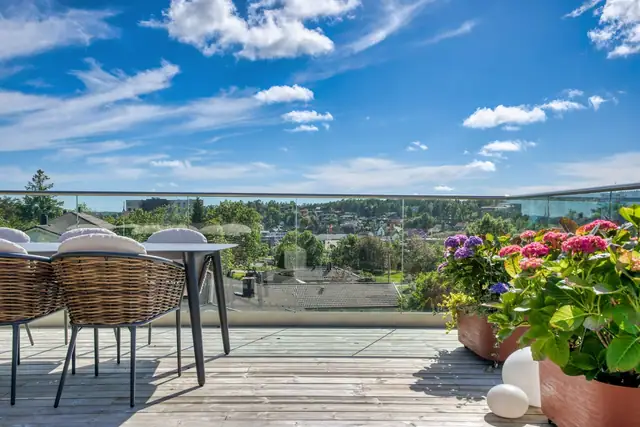 Stilfullt townhouse solfylt beliggenhet og store, usjenerte uteplasser. Nærhet til det meste. Pettersand/Fredrikstad — bilde 30