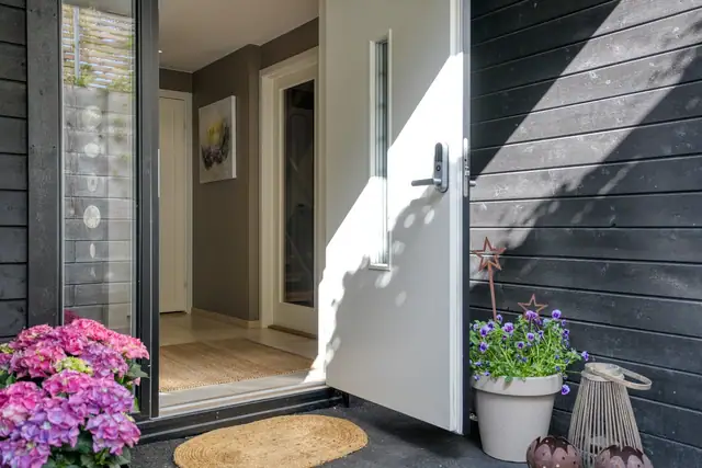 Stilfullt townhouse solfylt beliggenhet og store, usjenerte uteplasser. Nærhet til det meste. Pettersand/Fredrikstad — bilde 7