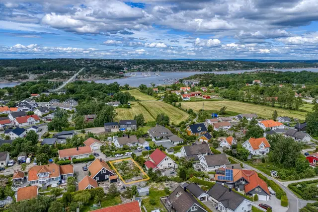 Boligtomt med gode solforhold i rolige og barnevennlig omgivelser på Rød, Asmaløy - Hvaler
