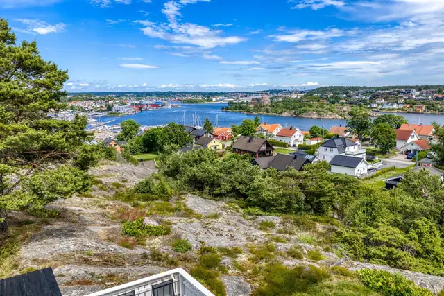 Sjarmerende hytte med gode sol- og utsiktsforhold på Gressvik, Fredrikstad | P-plass & innlagt VA — bilde 8