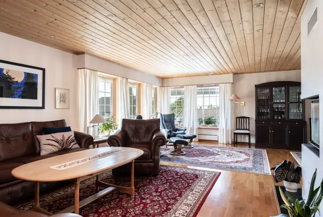 Generously sized detached house with integral garage in family-friendly surroundings - at the end of a cul-de-sac on Slevik Platå — image 15