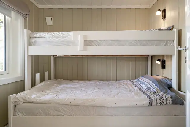 Highly idyllic cabin gem on Siljeholmen — image 36