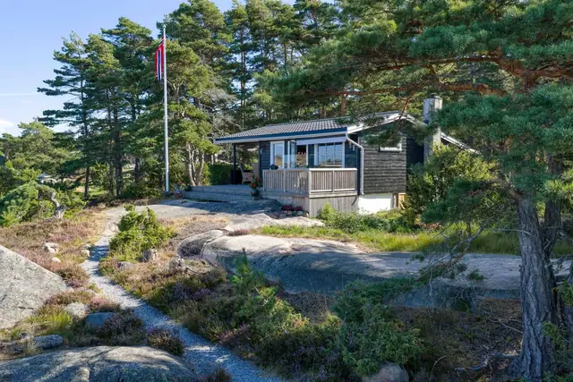 Highly idyllic cabin gem on Siljeholmen — image 5
