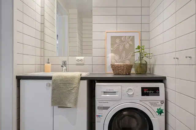 Characterful two-room flat with access to a large roof terrace overlooking Nygaardsplassen - in the heart of the town centre — image 16
