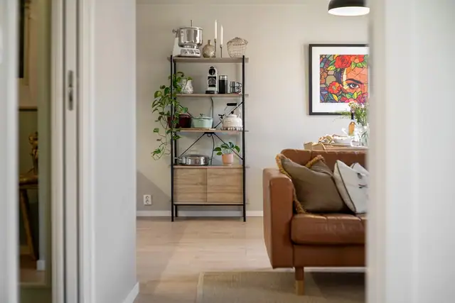 Characterful two-room flat with access to a large roof terrace overlooking Nygaardsplassen - in the heart of the town centre — image 18
