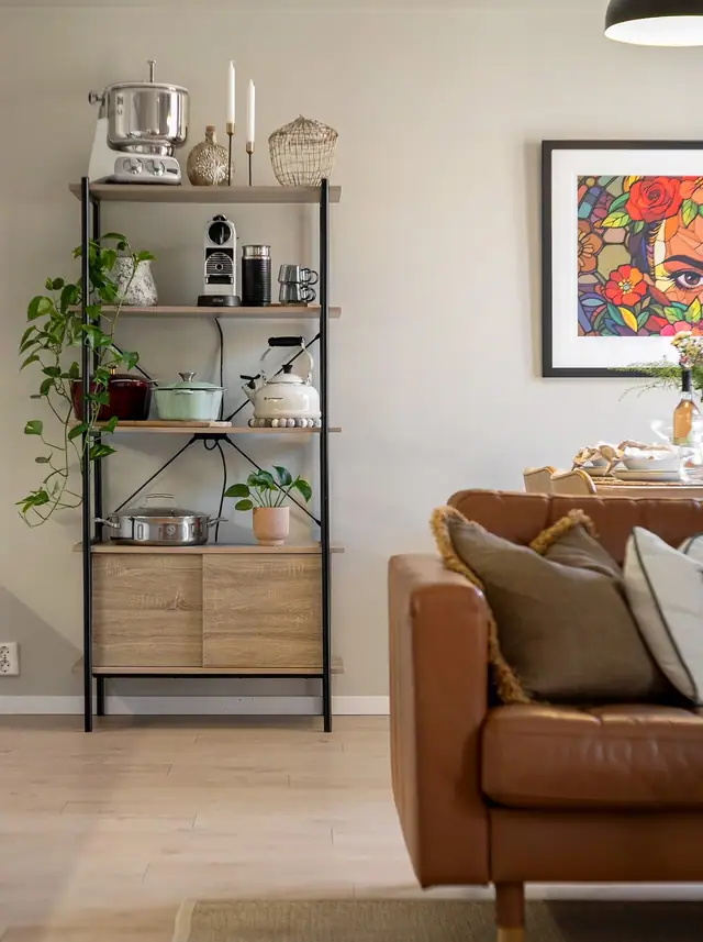 Characterful two-room flat with access to a large roof terrace overlooking Nygaardsplassen - in the heart of the town centre — image 19