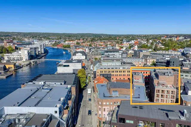 Characterful two-room flat with access to a large roof terrace overlooking Nygaardsplassen - in the heart of the town centre — image 36