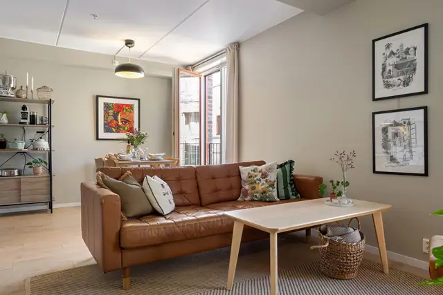 Characterful two-room flat with access to a large roof terrace overlooking Nygaardsplassen - in the heart of the town centre — image 5