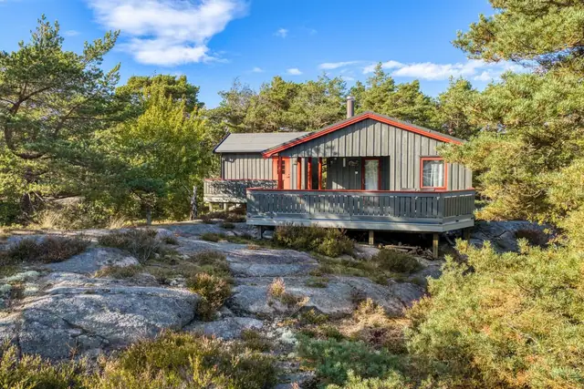 Koselig hytte med effektiv planløsning og fine, solrike uteplasser - Papper — bilde 17