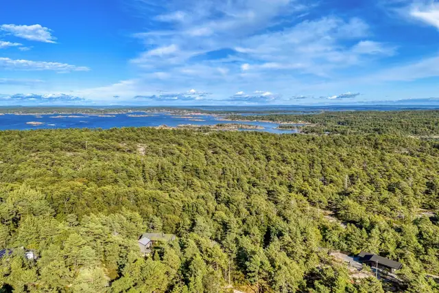 Koselig hytte med effektiv planløsning og fine, solrike uteplasser - Papper — bilde 31