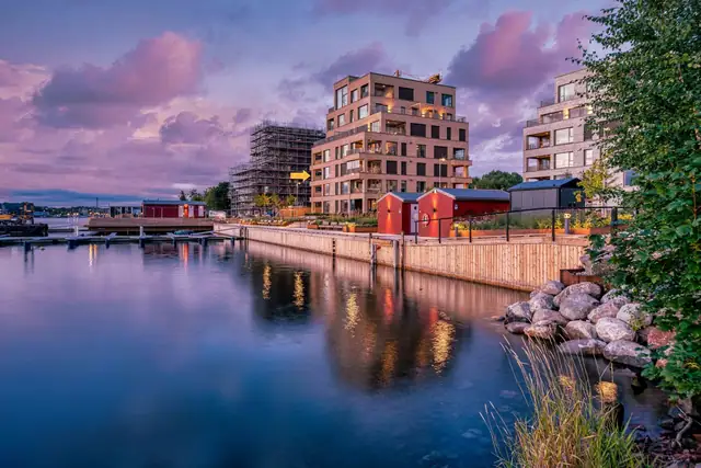 Waterfront -Helt ny leilighet på attraktive Innseilingen – moderne komfort - "Easy Living" - lave omk. Innflyttingsklar