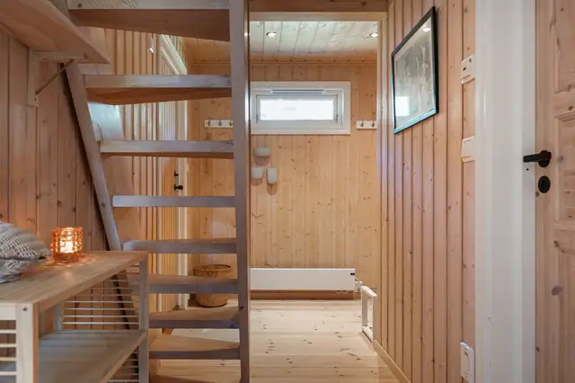 Hall/oppgang hems