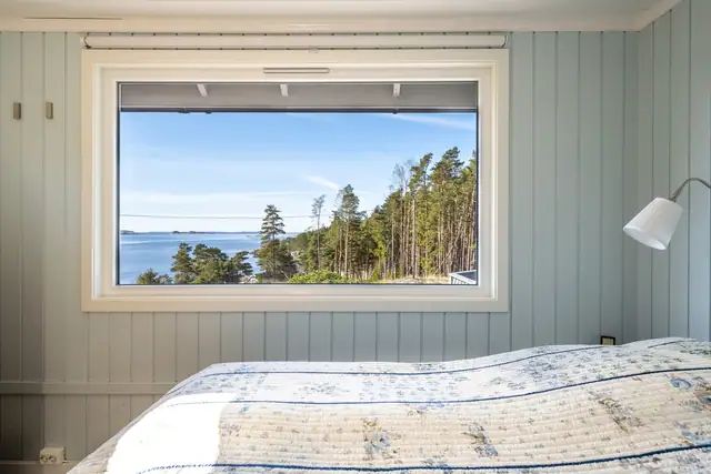 Moderne og romslig hytte, nydelig belligende i Gjøkvika på Søndre Sandøy — bilde 34